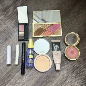 High End Makeup Cosmetics Bundle